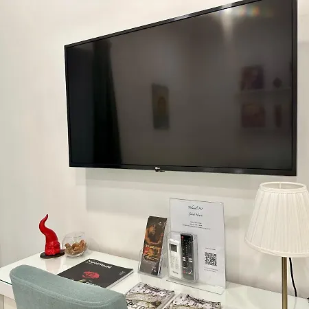 Tribunali 181 Daire *